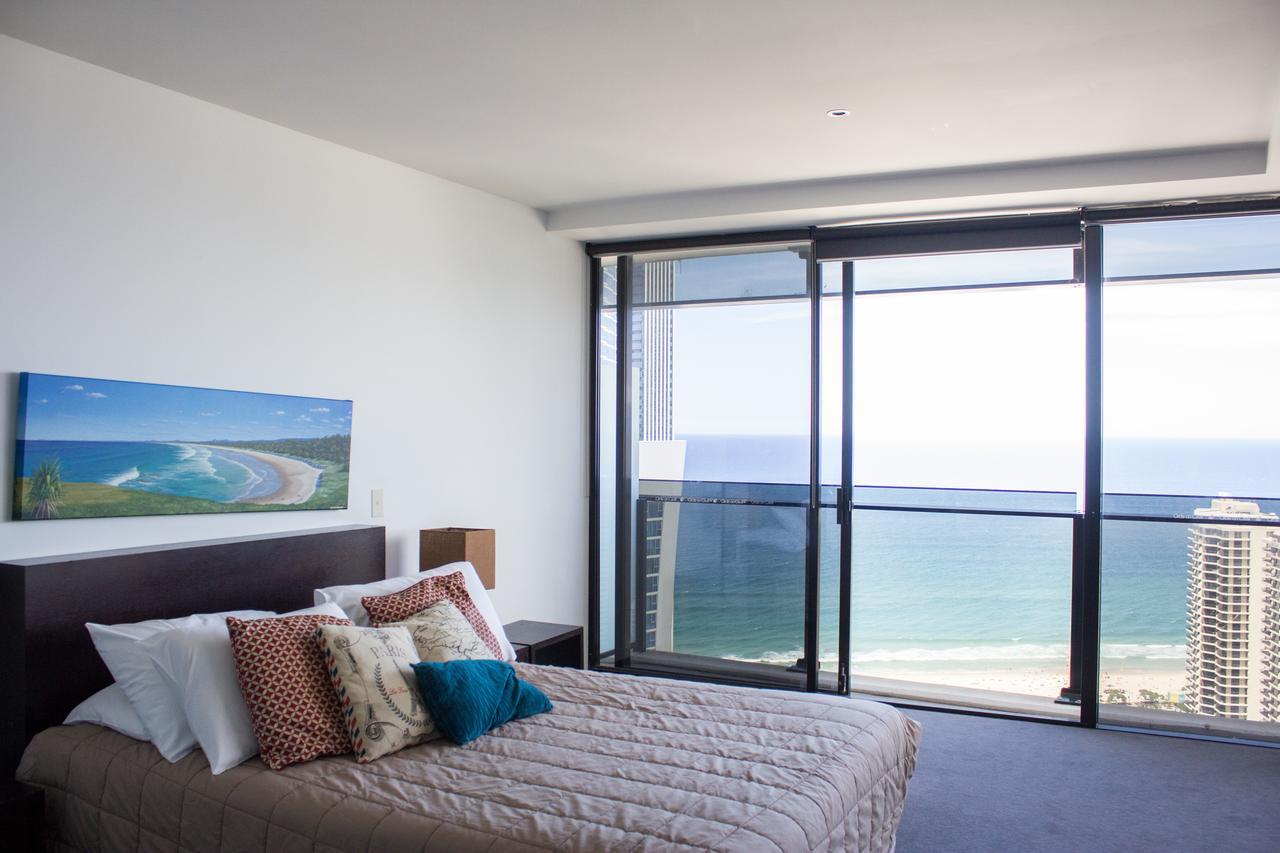 Appartamento Circle On Cavill - Hosted By Coastal Letting Gold Coast Esterno foto