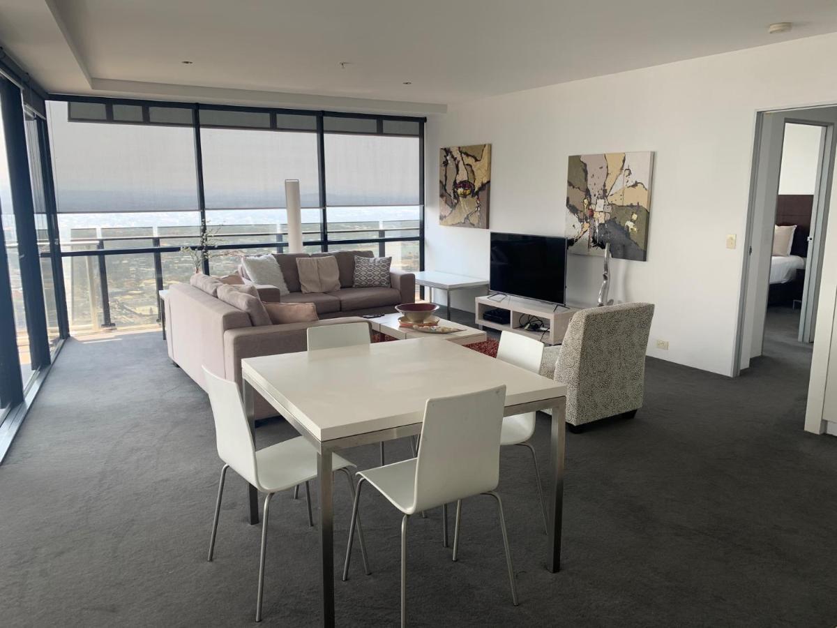 Appartamento Circle On Cavill - Hosted By Coastal Letting Gold Coast Esterno foto